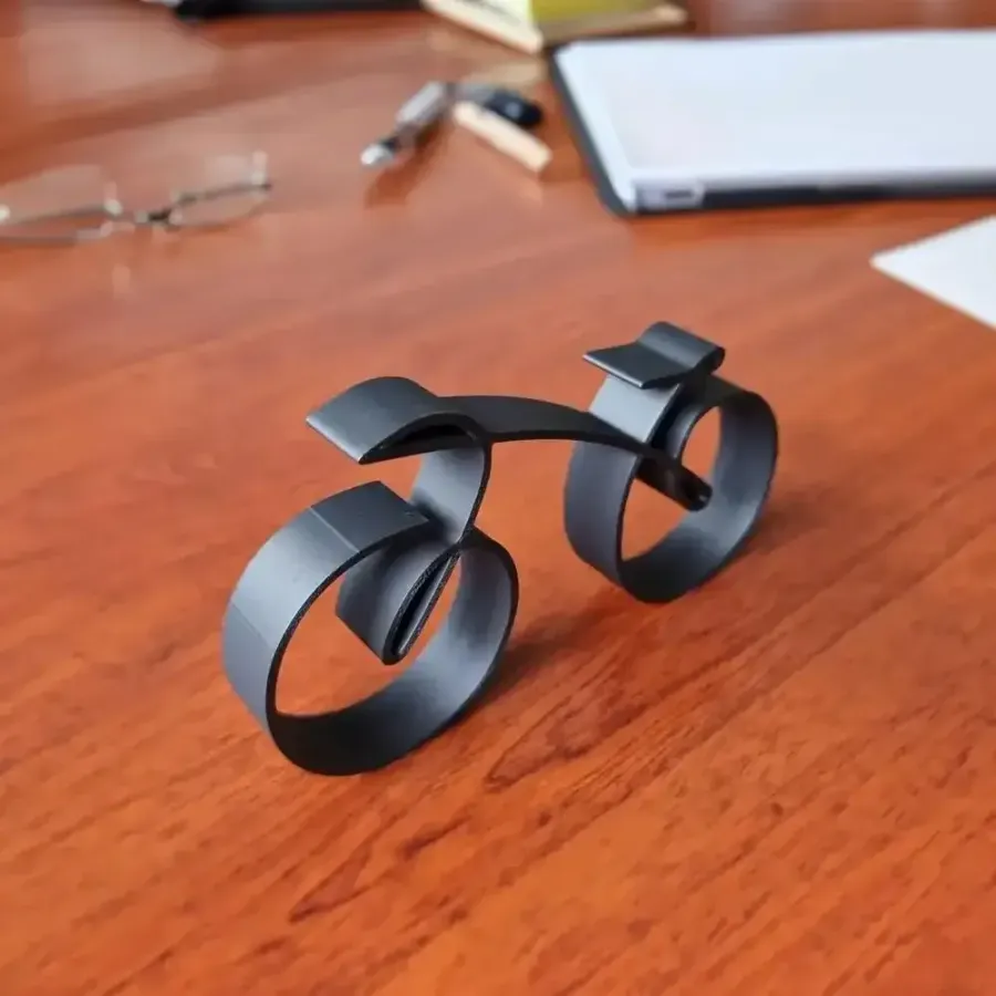Minimal Ride Desk Ornament — wholesale Home & Décor by the case