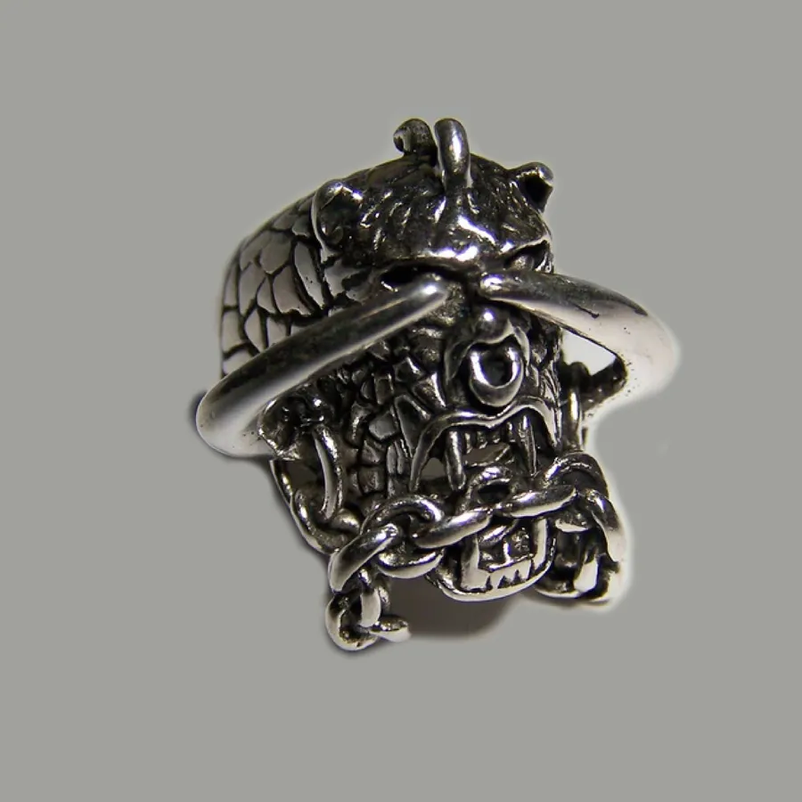 Vintage Ring Horned Beast Chain Biker Ring — wholesale More Wholesale Goods by the case