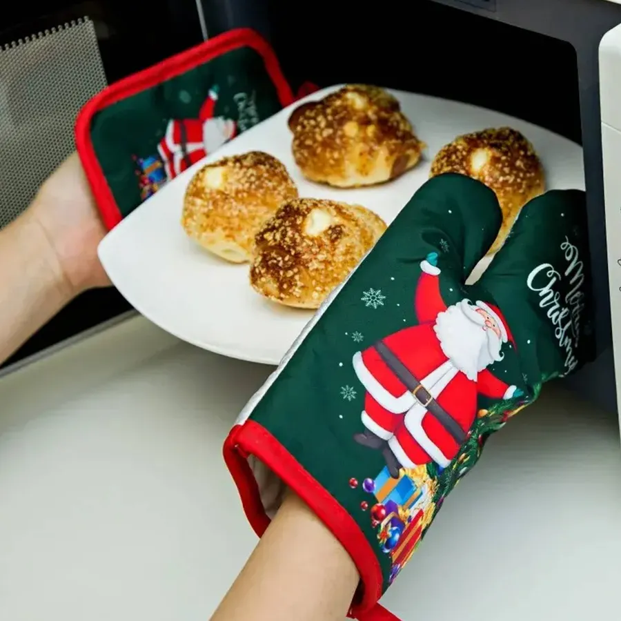 Merry Home Decor Thickened Oven Microwave Gloves — wholesale Apparel & Accessories by the case