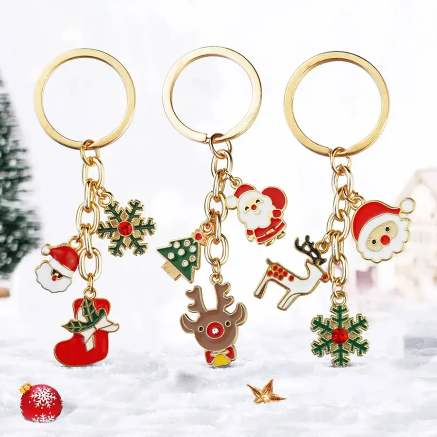 Santa Claus 2D Metal Keyring - Home Decor — wholesale Home & Décor by the case