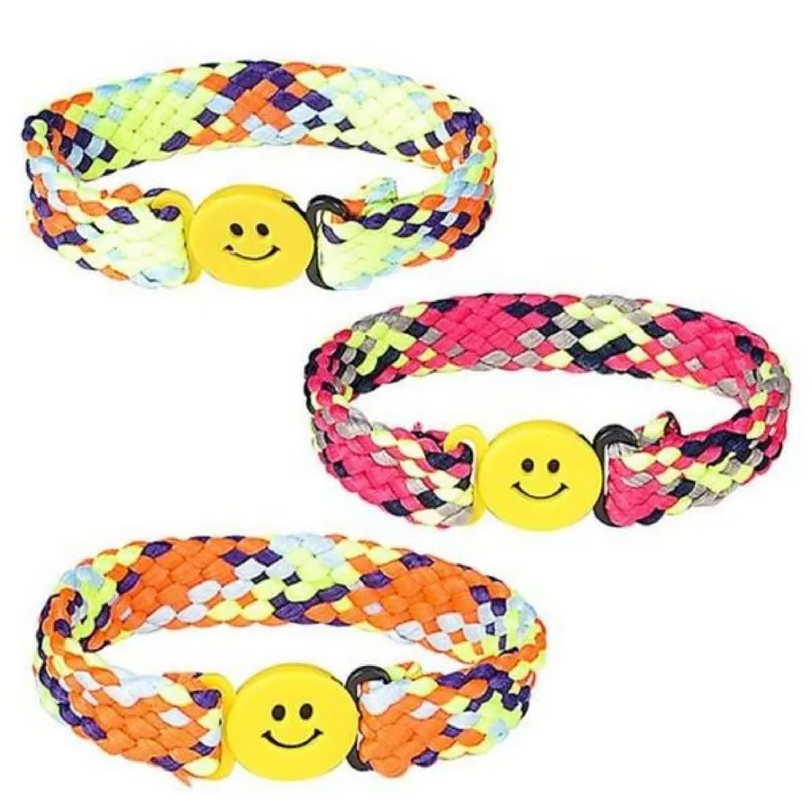 Wholesale Valentine Woven Smiley Face Bracelet. — wholesale Seasonal & Holiday by the case