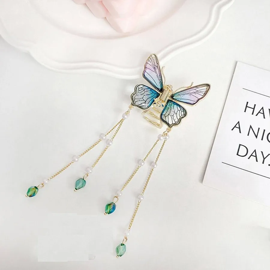 Fancy Butterfly Hair Claw Clip - Women's Keeraft Home Gifts — wholesale Apparel & Accessories by the case