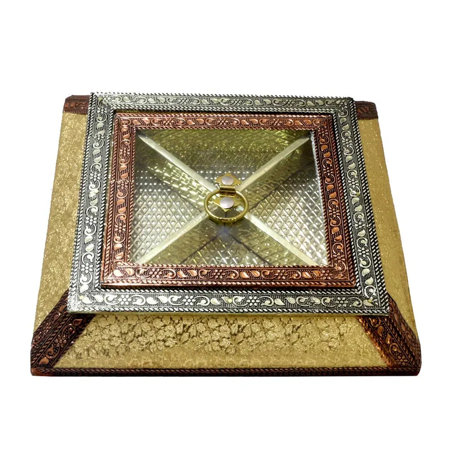 New Wooden Box With Brass Designed Lid — wholesale Toys & Games by the case
