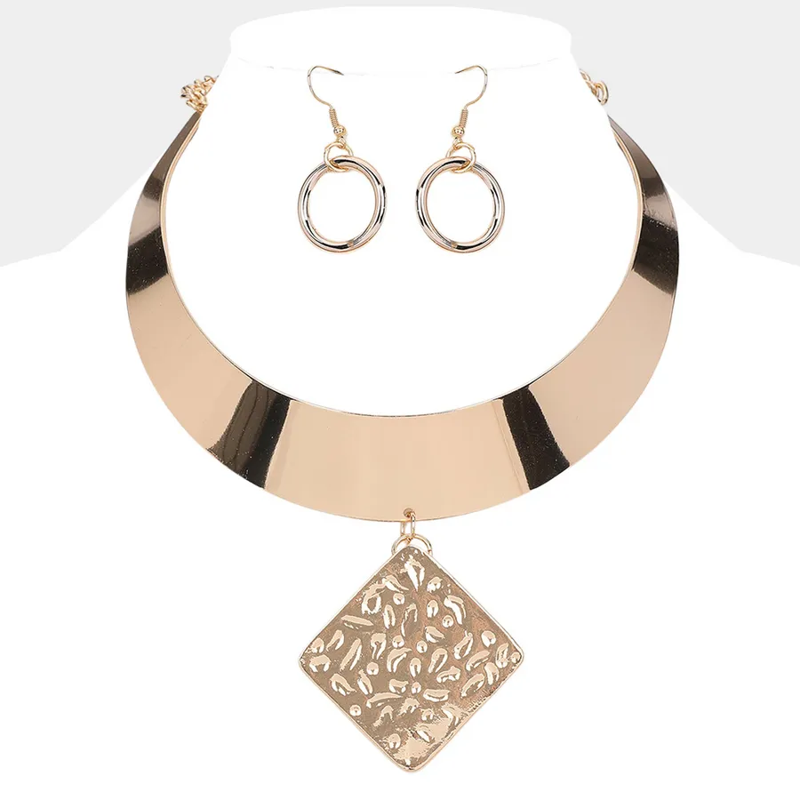 Textured Metal Pendant Necklace For Women's - Assorted — wholesale Apparel & Accessories by the case