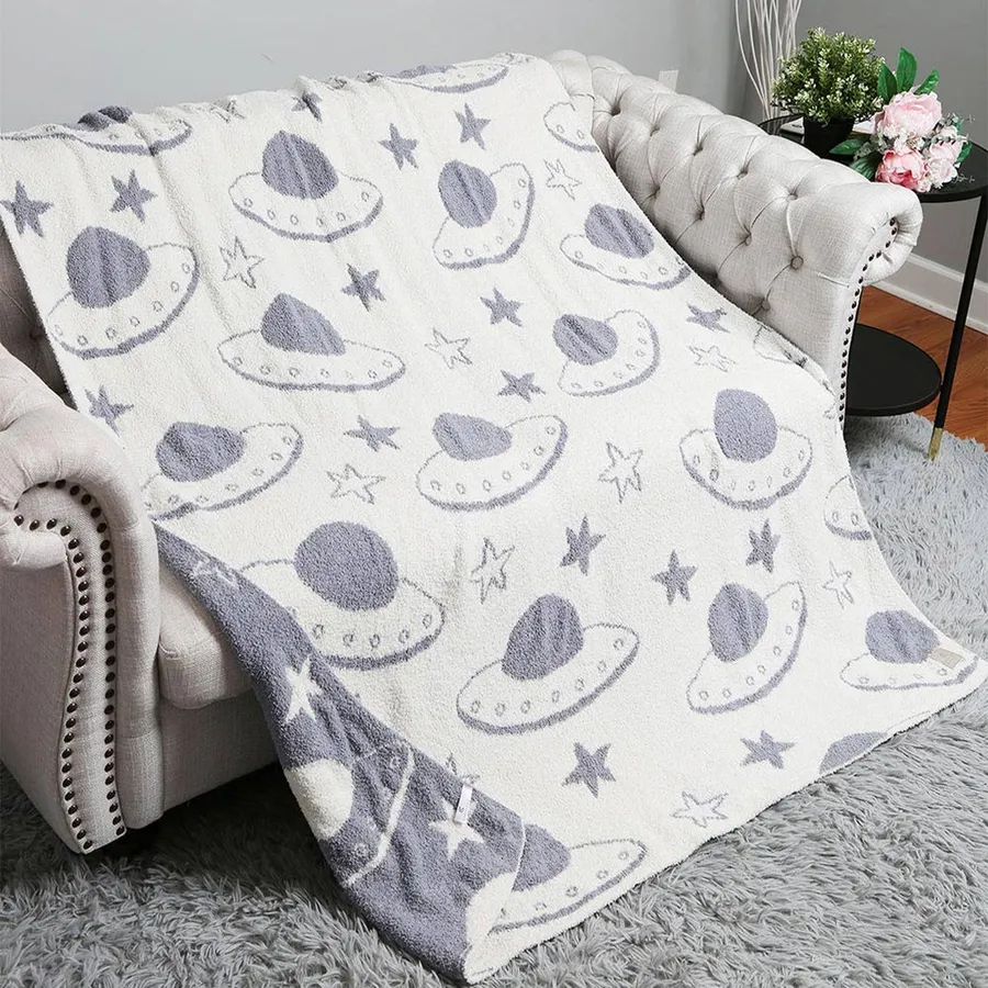 Reversible UFO Patterned Throw Blanket — wholesale Home & Décor by the case