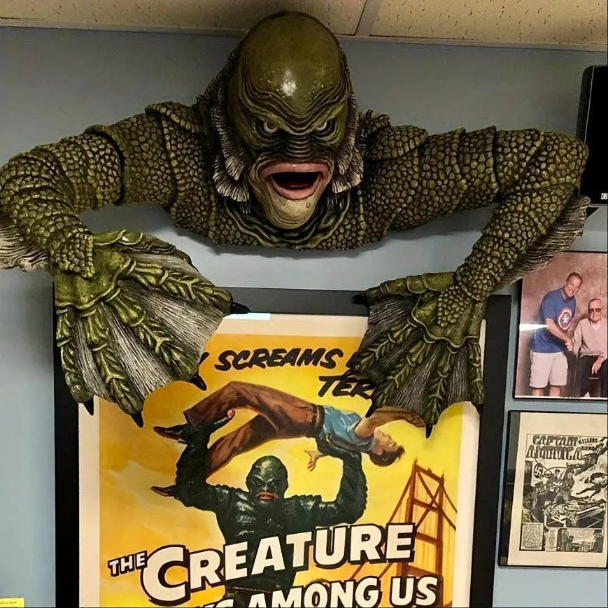 Large Lizard Man Statue RealisticHome Décor — wholesale Home & Décor by the case