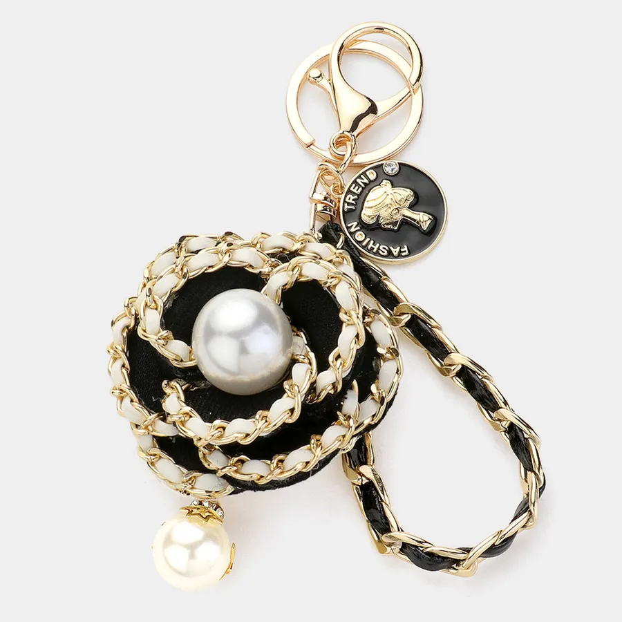 Pointed Leather Deco Flower Keychain In Bulk — wholesale Keychains & Charms by the case