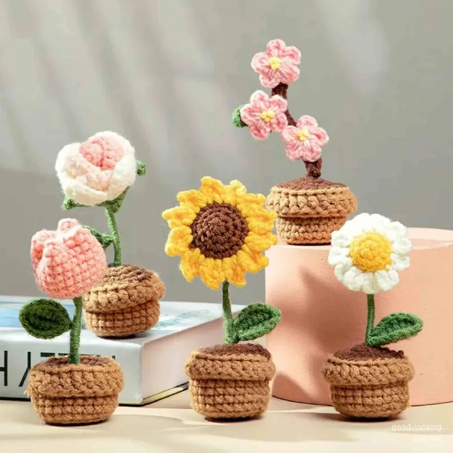 HandKnitted Rose Sunflower For Home Décor — wholesale Tech & Gadgets by the case