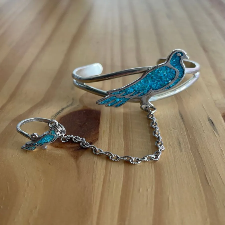 Wholesale Bird Cuff Slave Bracelet With Ring on Chain - Embrace Bohemian Elegance — wholesale Apparel & Accessories by the case