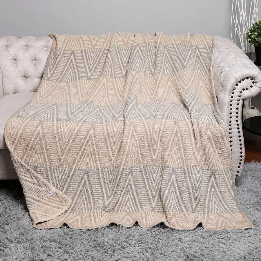Geometric Patterned Reversible Throw Blanket — wholesale Home & Décor by the case