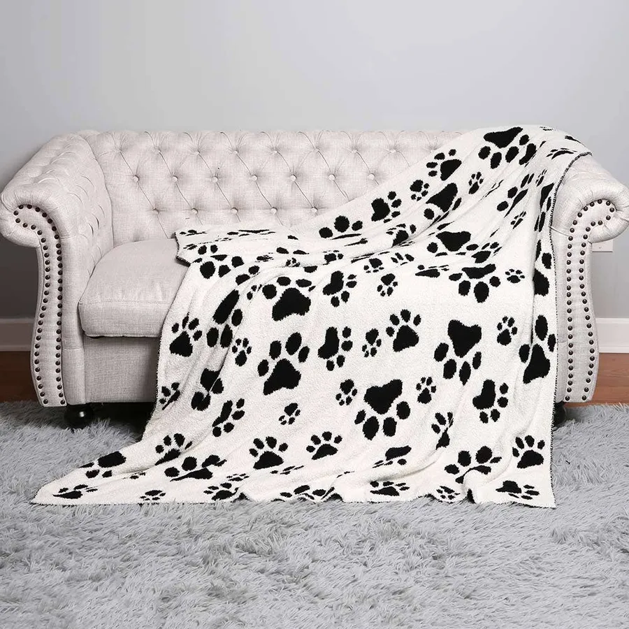 Lovely Paw Patterned Reversible Throw Blanket — wholesale Home & Décor by the case