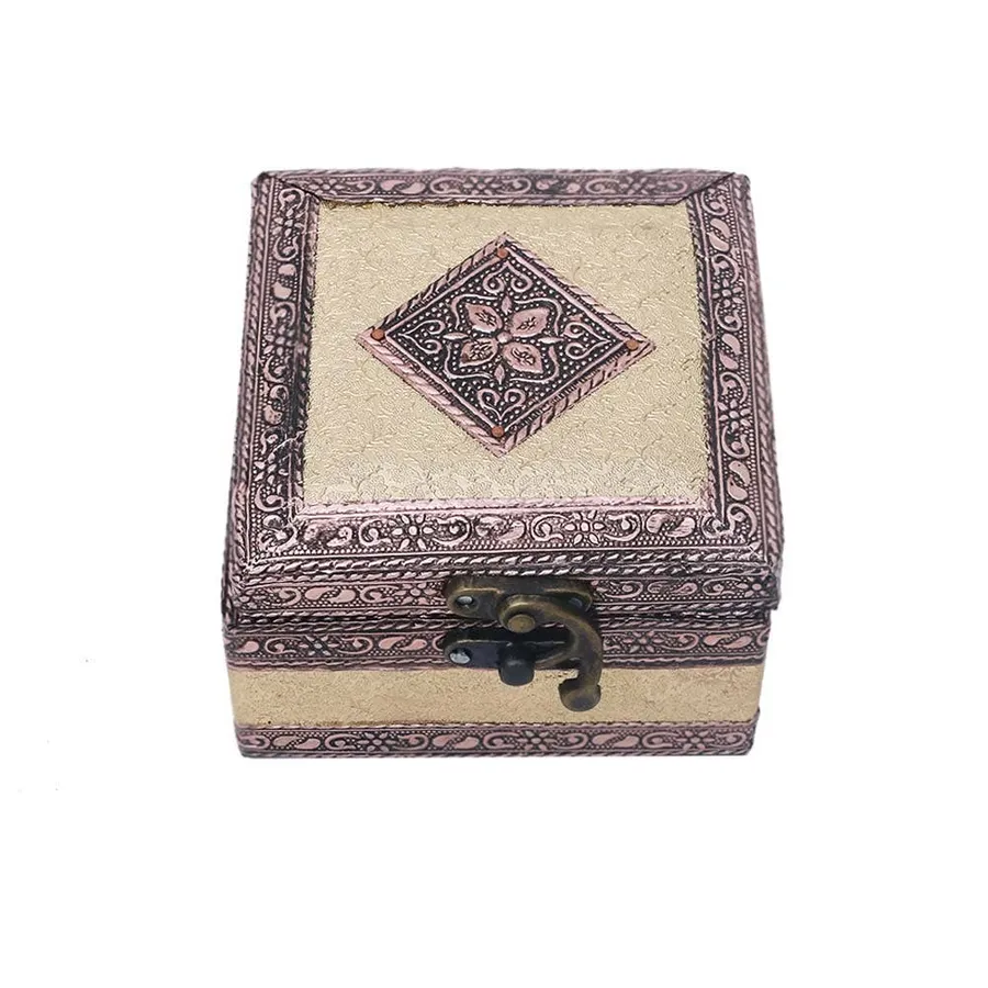 Beautiful Single Compartment — wholesale Apparel & Accessories by the case