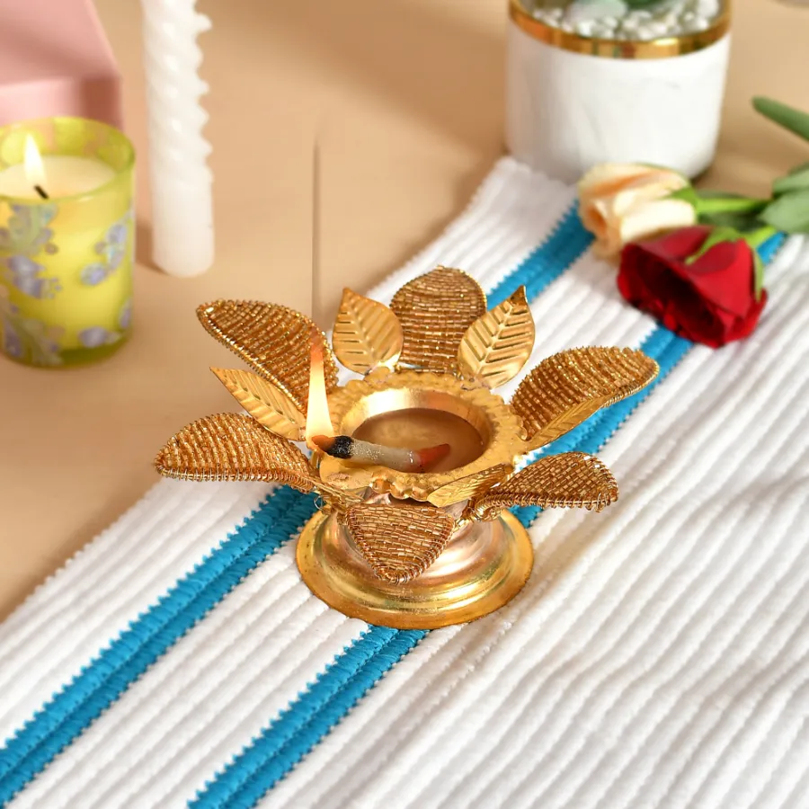 Harmony in Light Twin Lotus TLite Cand Keeraft Gifts — wholesale Home & Décor by the case