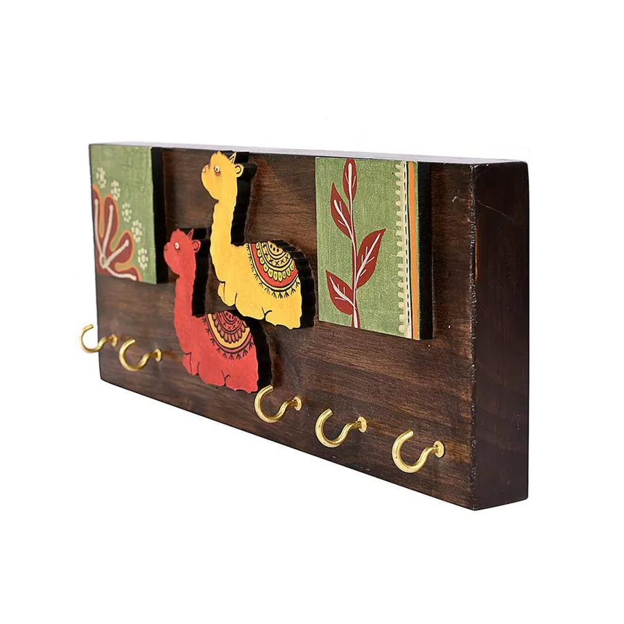 Wood Multicolor Key Holder With Camel — wholesale Toys & Games by the case