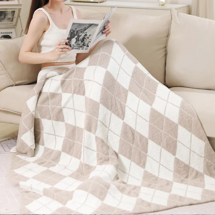 Argyle Reversible Throw Blanket - Assorted — wholesale Home & Décor by the case